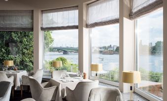 AMERON Bonn Hotel Königshof - Housity