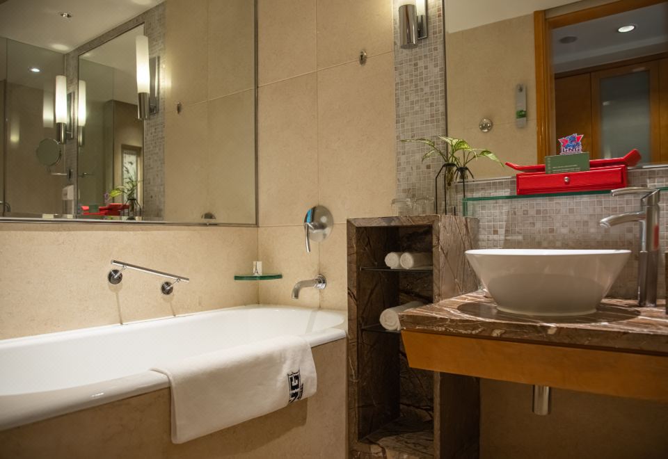 LNG俱樂部大床房