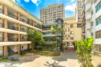 Mengzi Hailun City Garden Hotel (Nanhu Park New World Pedestrian Street)