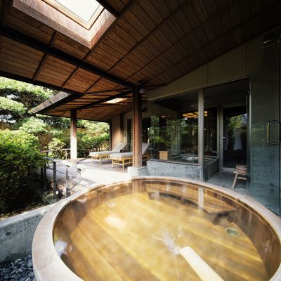 【最上室】和庭の湯上りテラス＋庭園風呂2つ付客室「胡蝶」 湯めぐりの宿　吉春 クーポン