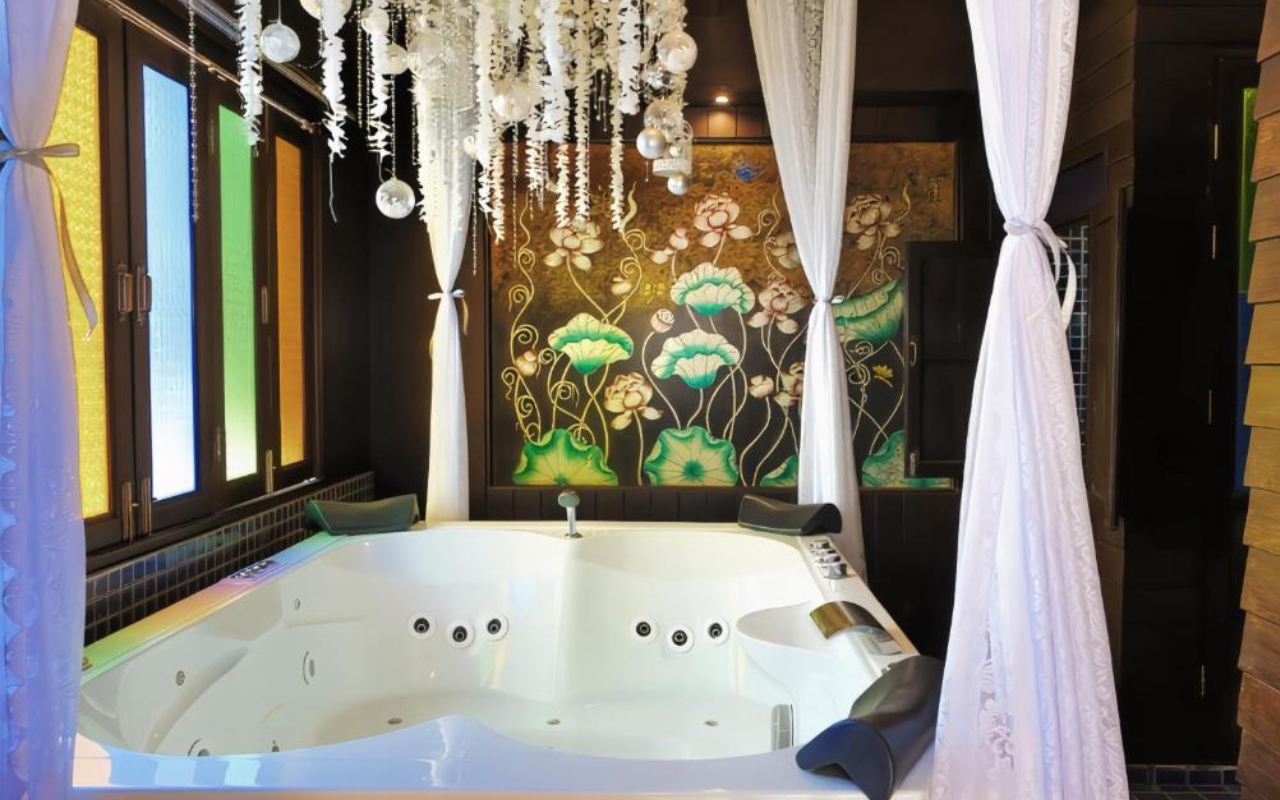 蘭納按摩浴缸套房 - 帶陽臺房 - Room With Breakfast