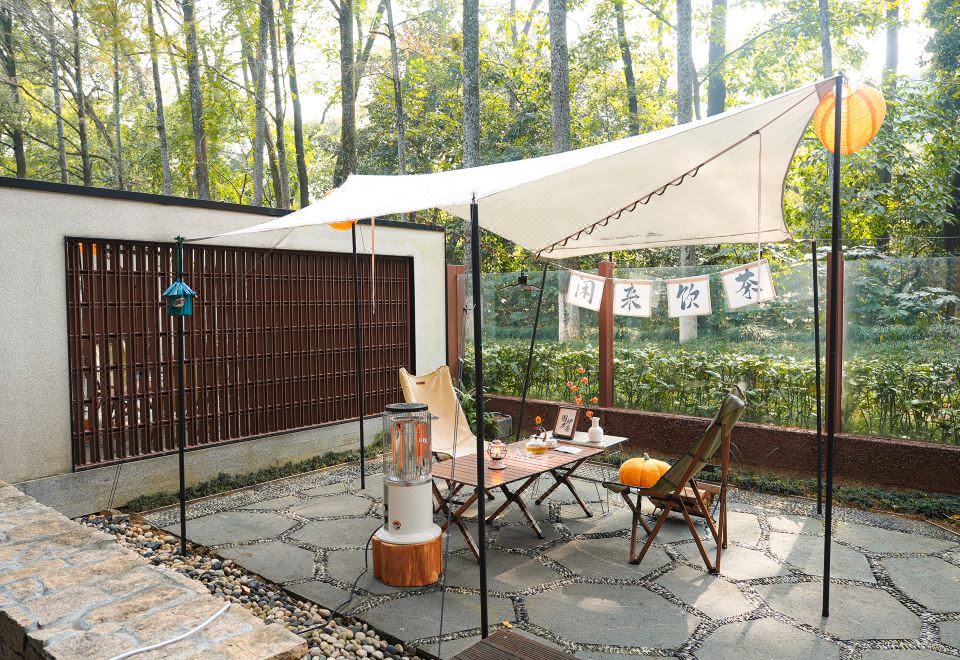 露營庭院大床房