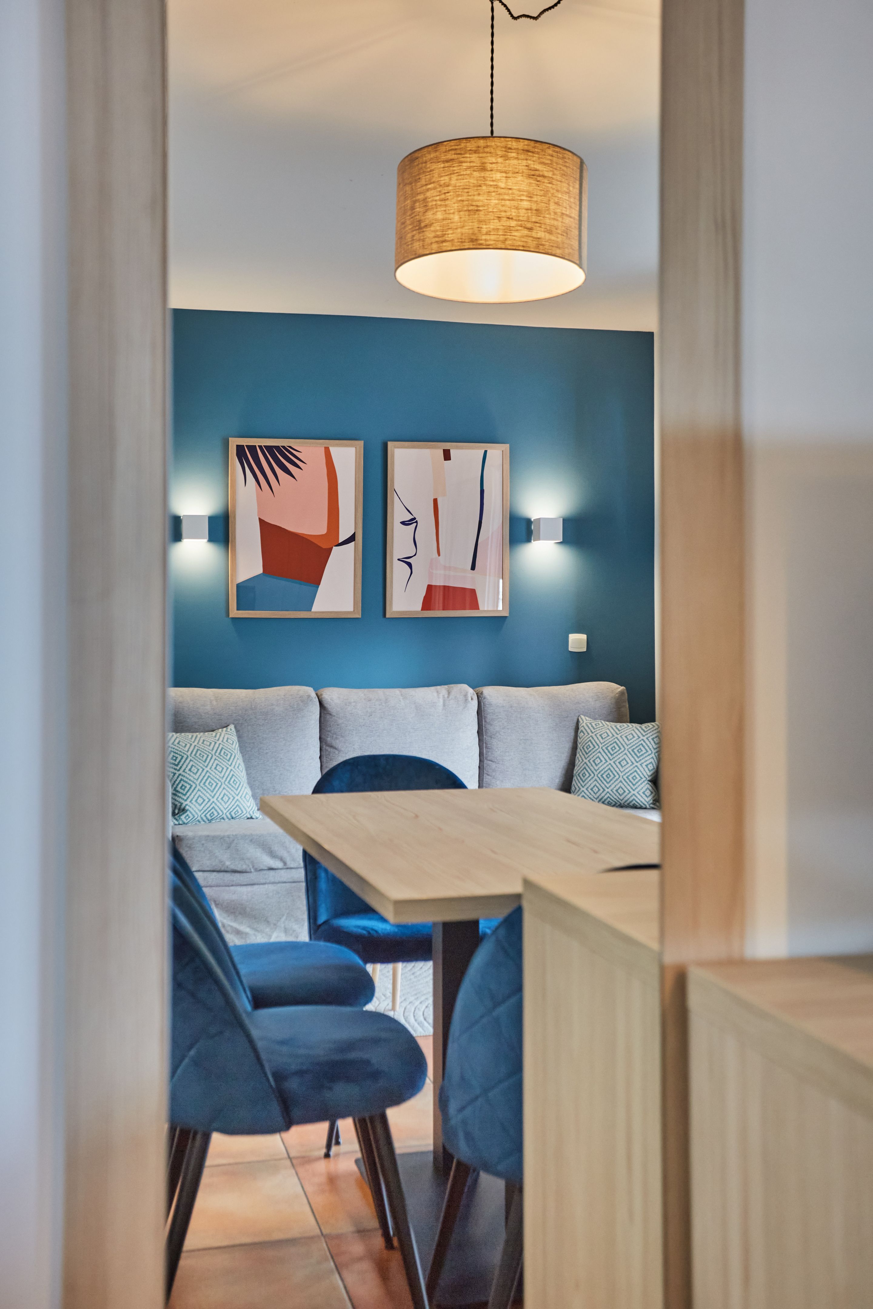 三人房 六名客人