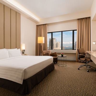 尊貴特大床房 檳城雙威喬治市酒店 （檳城對抗新冠肺炎認證）優惠