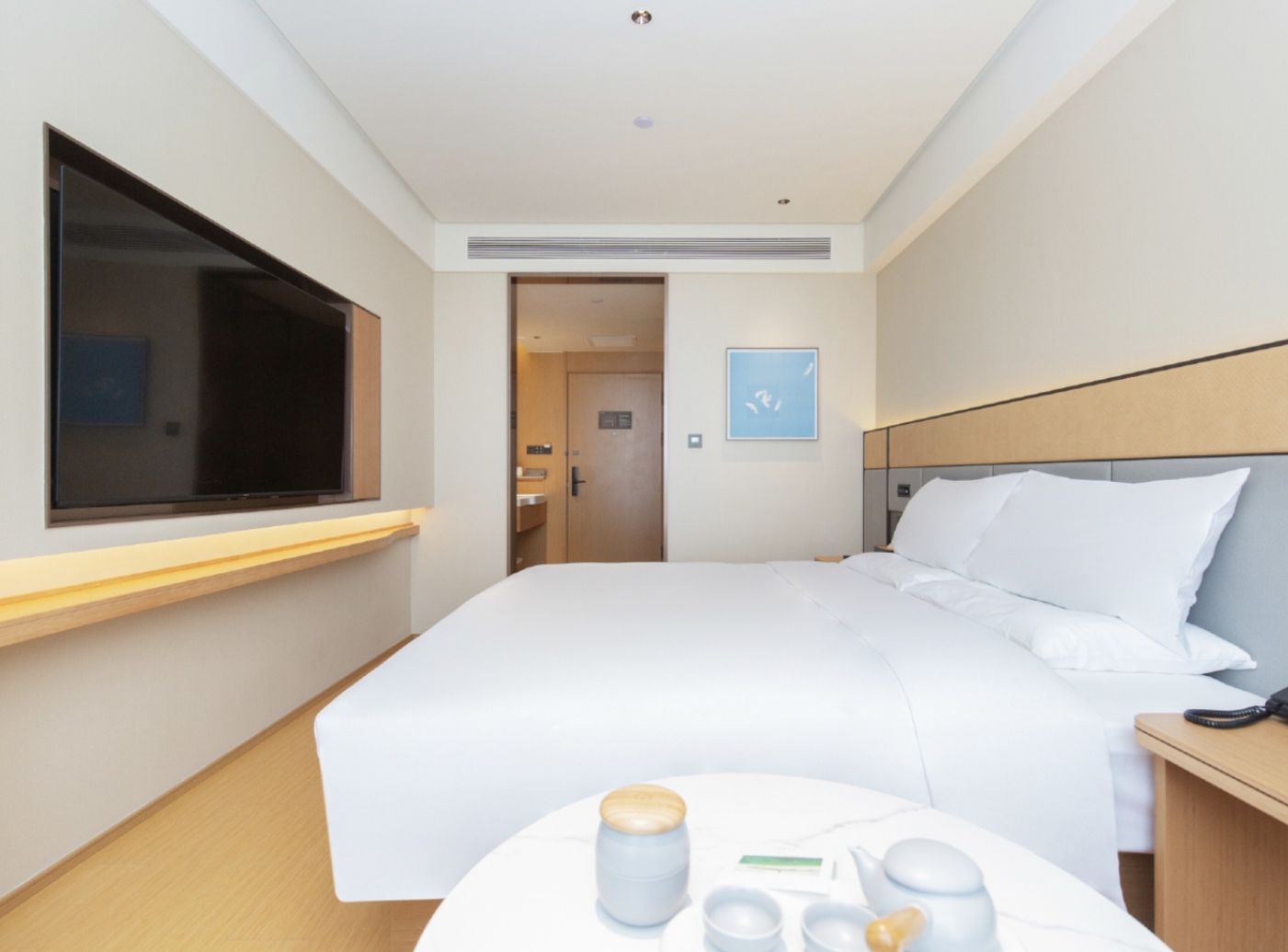 大床房（手机智能投屏+深度睡眠枕）