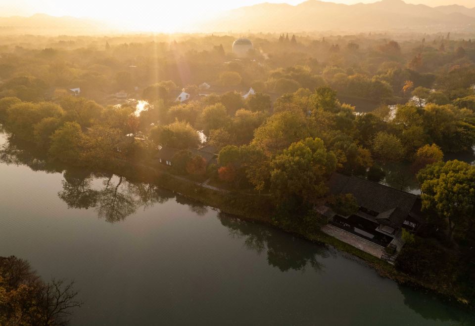 Savoir Resort Hangzhou XixiDeluxe Villa - 2-Bedroom, Lake-View (Pool)