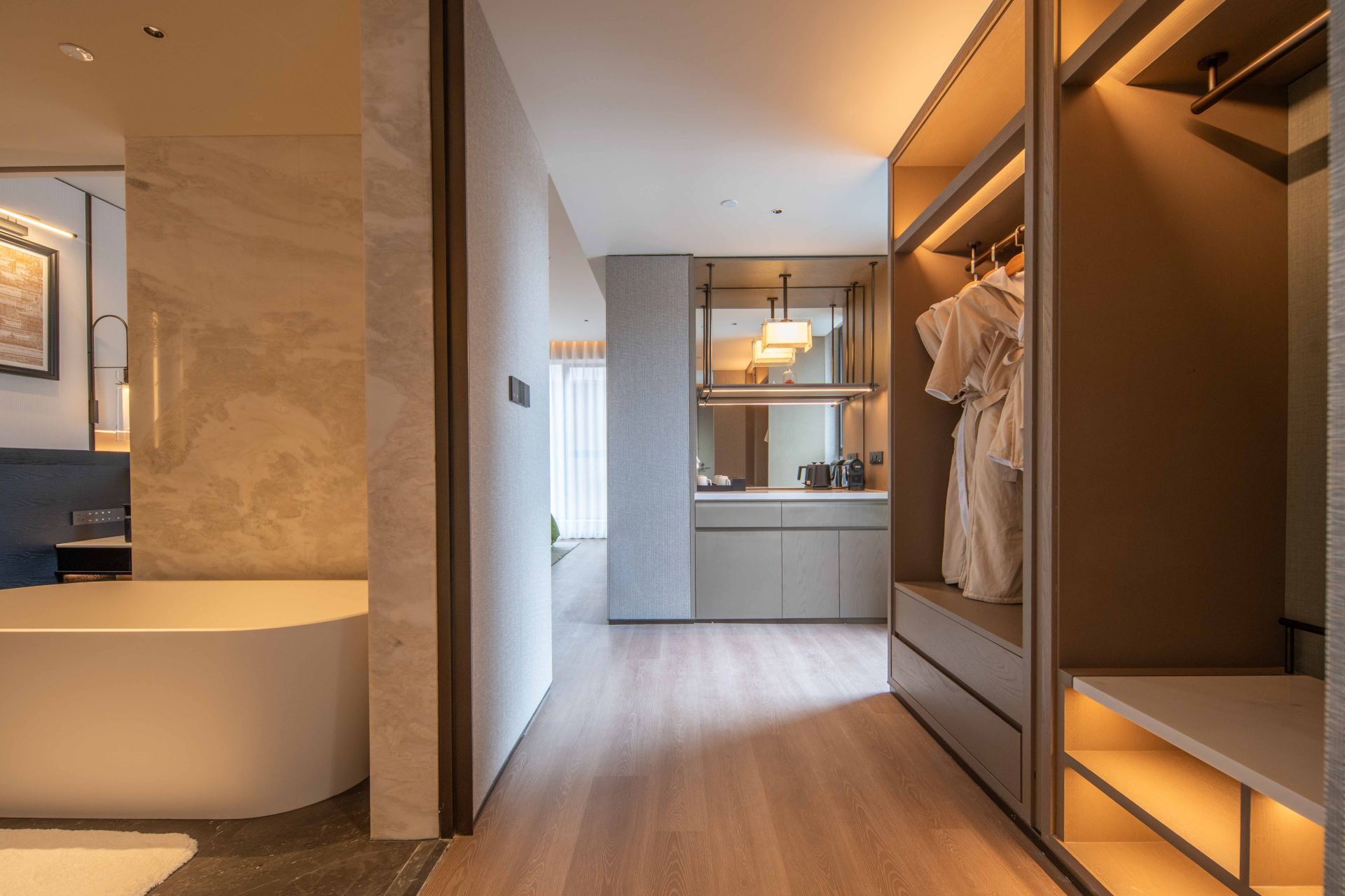Liqiu City View Family Suite