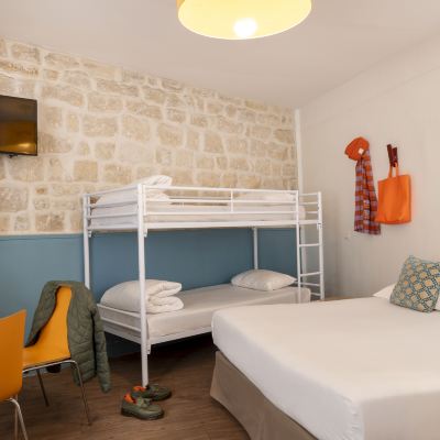 Quadruple Room Le Regent Montmartre by Hiphophostels Promo Code