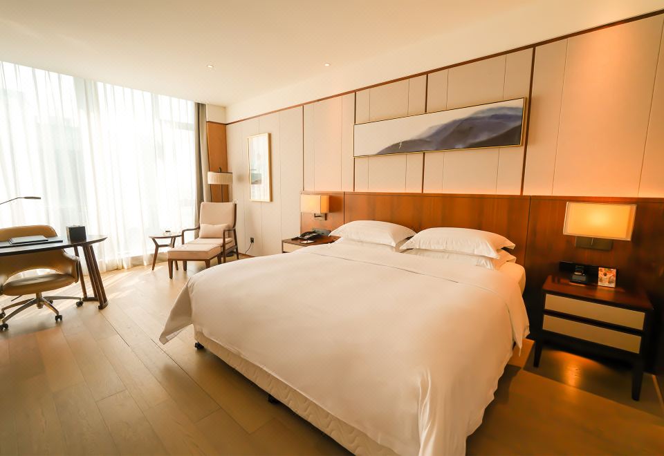 尊享大床房【高樓層落地窗】