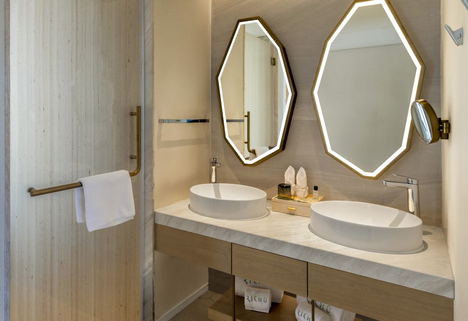 鹽晶全海景雙臥雙床套房