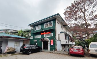 RedDoorz Hostel @ Baguio Piraso - Housity