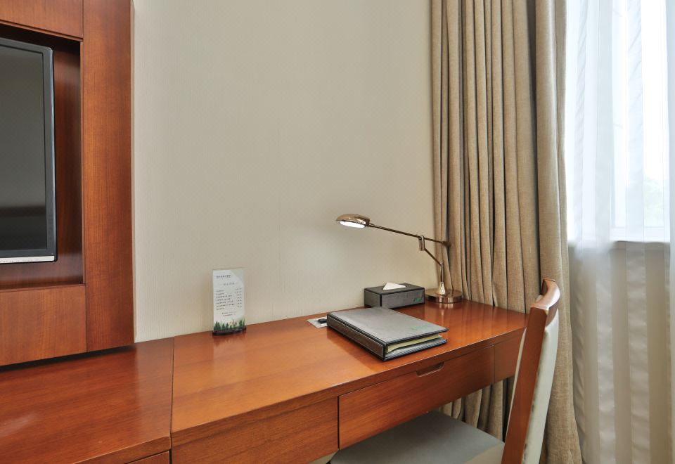 主楼尊享双床房 | 静谧庭院景