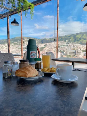 Hostal la Terraza - Roof Terrace Overlooking the North and Historic Centre