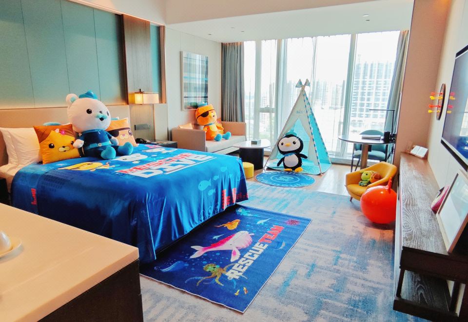 海底小縱隊主題房（大床）