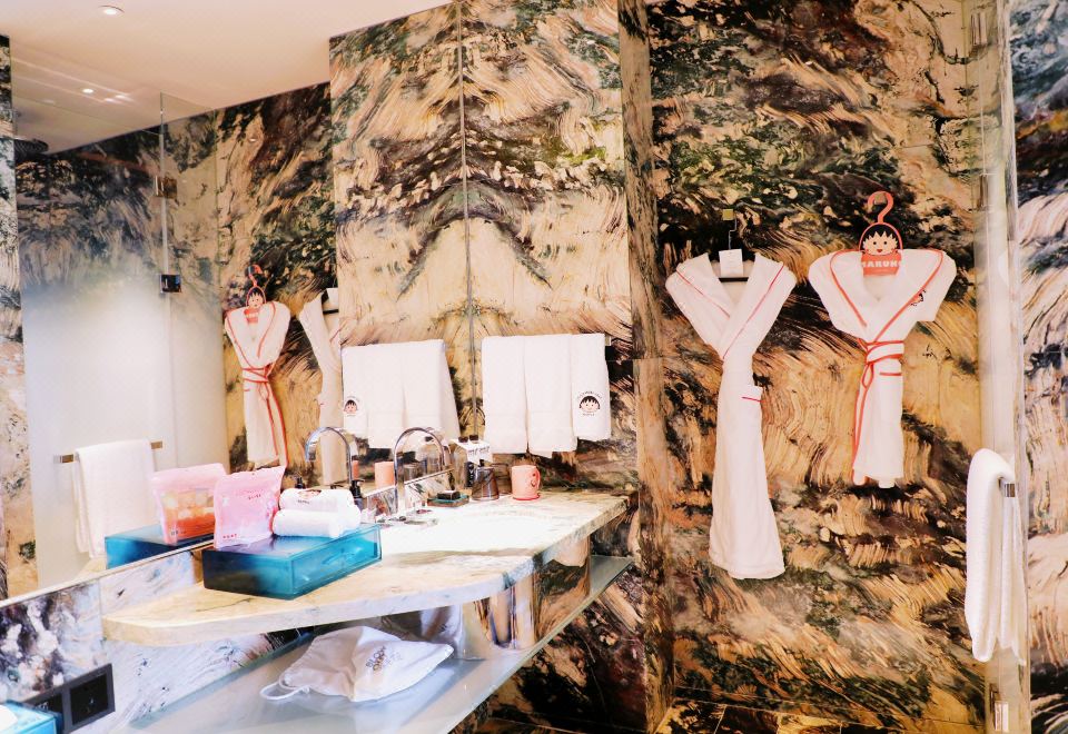 樱桃小丸子亲子主题双床房