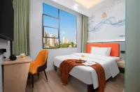 Lanfei Smart Cinema Hotel (Xiangyang 1989 Creative Park Branch)