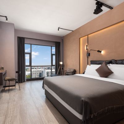 巨幕投影大床房（雲端樓層｜私享高空城景巨幕觀影｜暢享愛奇藝TV會員） 香蕉S設計飯店（廣州蘿崗科學城寶能演藝中心店）優惠