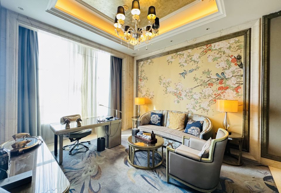 Wanda Realm SipingLady Suite (Separate Living Room + Italian Bath Amenities)