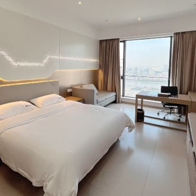 豪華觀景大床房 趣致·嘻哈保利世貿公寓（廣州塔琶洲會展中心店）優惠