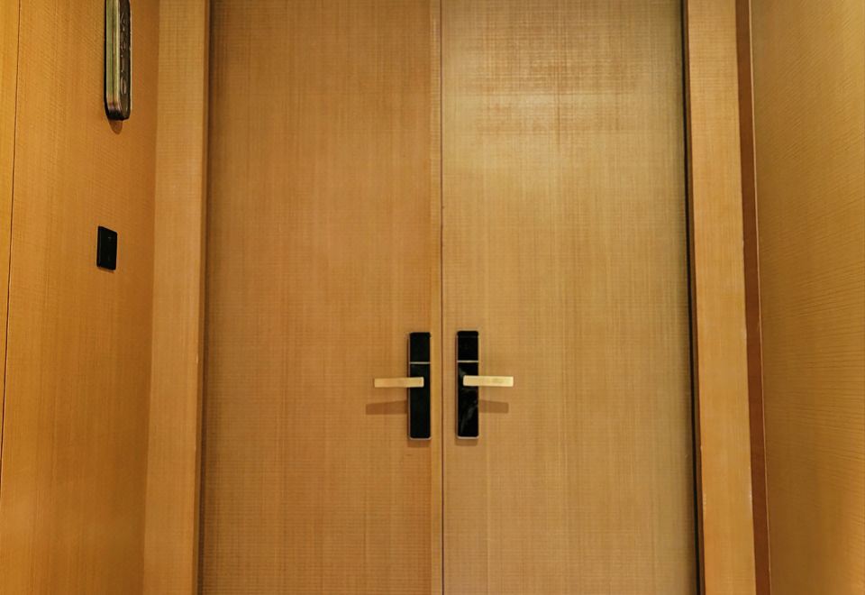 江景家庭两卧三床联通房{外联通门}