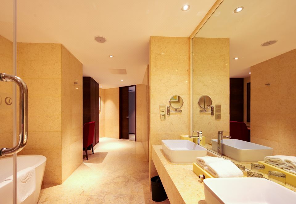 丽雅尊享大床房