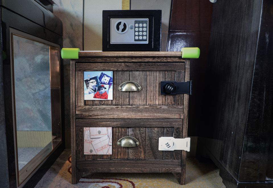 邁克狐親子主題房（沉靜式探索劇本游戲+深睡床墊）