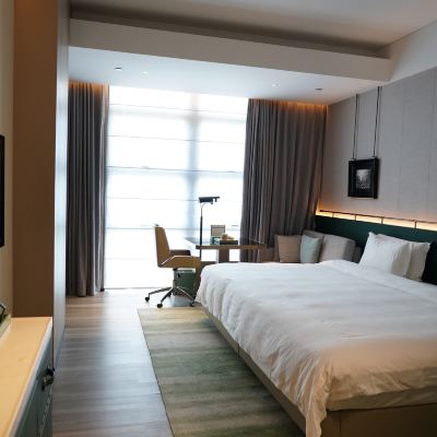 豪華家庭房【城景落地窗+超大床】 深圳英威斯頓飯店優惠