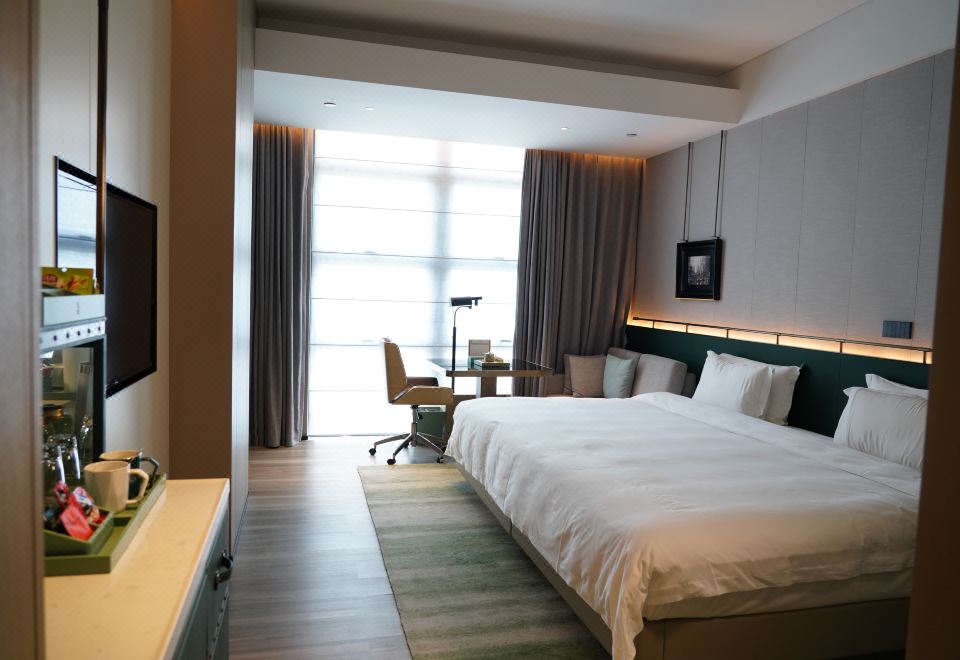 Investon Hotel Shenzhen LonghuaDeluxe Family Room