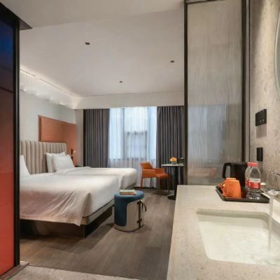 歡欣·影院雙床房 | 護脊床品 | 酣暢酣睡 FunGee歡致酒店（長沙IFS國金中心南門口地鐵站店）優惠