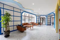 Floral Hotel · Shanyue Qiqiu Hotel
