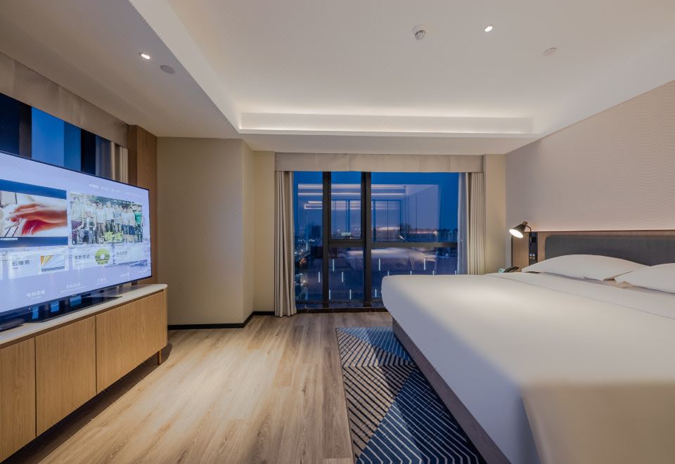 Featured Suite