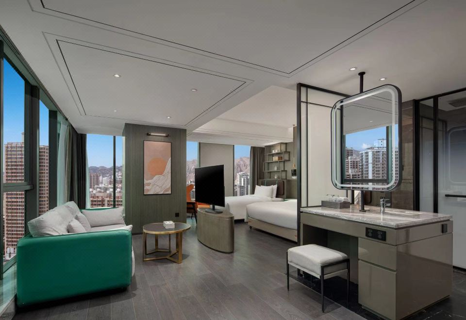 溫馨親子家庭套房【270°全景落地窗】