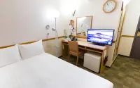 Toyoko Inn Sasebo Ekimae