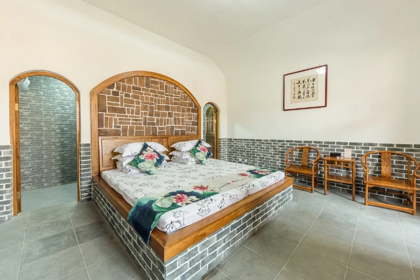 Debai Hot Spring Resort地坑院（大床）