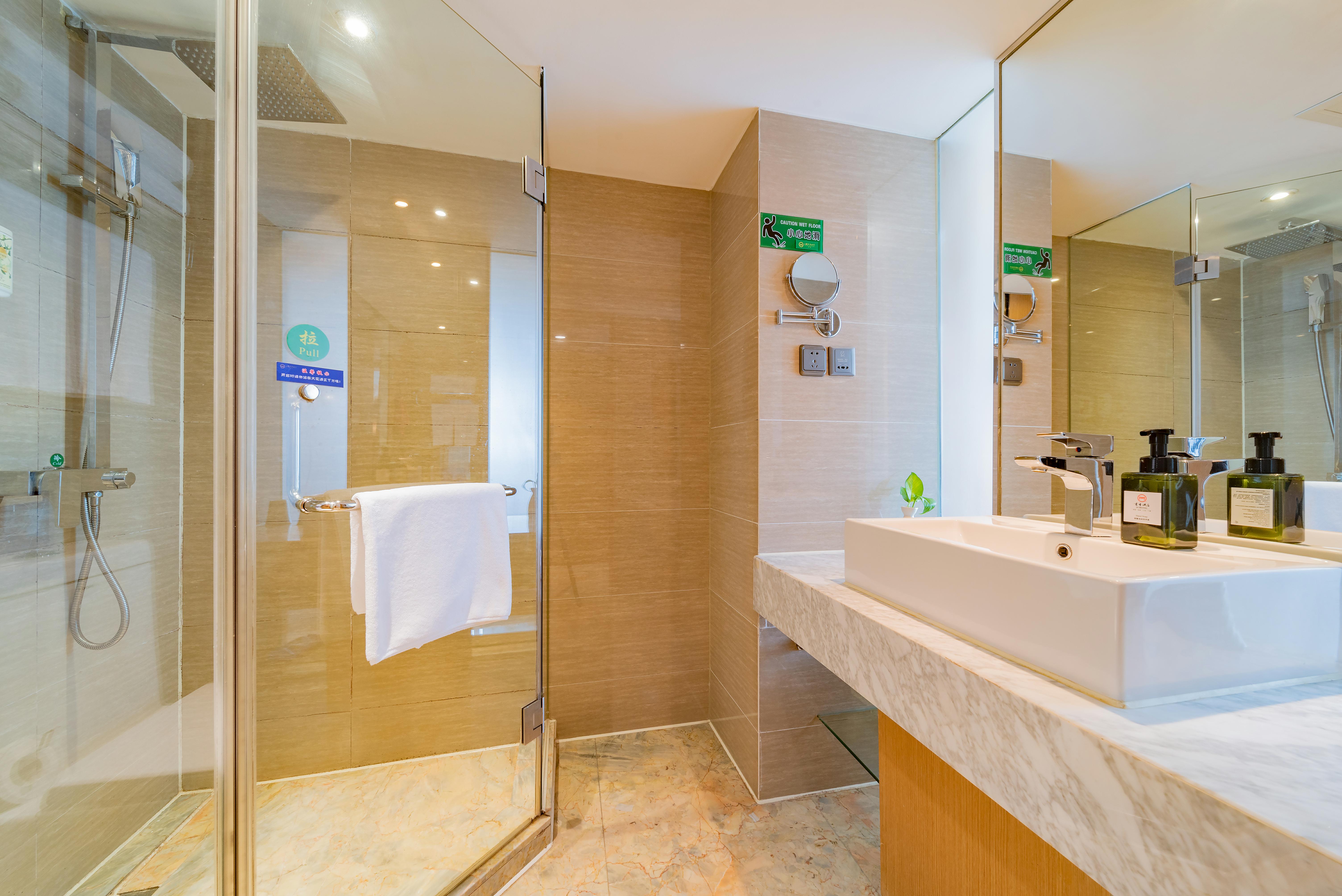 茶韵大床房（小冰箱+禅意茶具）