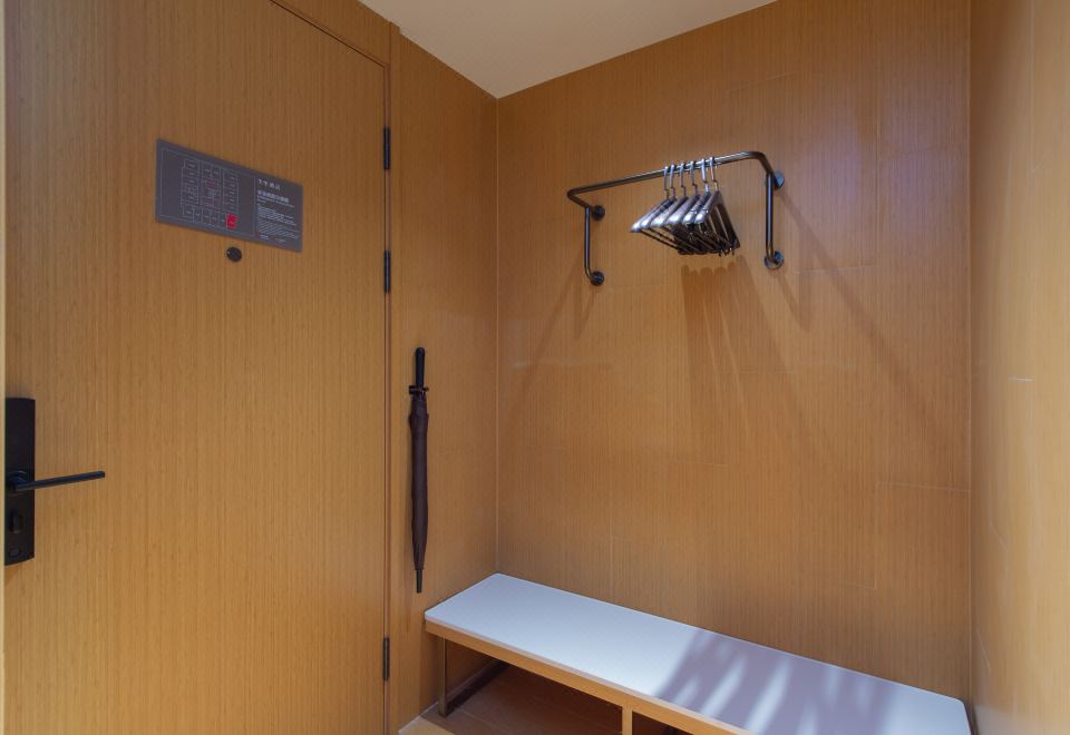 JI Hotel (Fuxin Jiefang Square)Queen Room