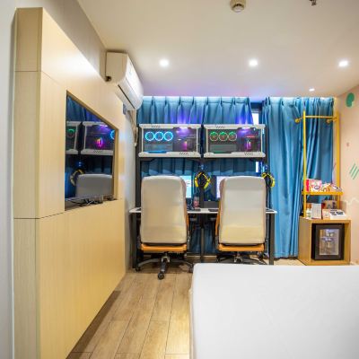電競高端大床房[5070+卓威240+32G+7800X3D+機械臂] 愛電競飯店（上海虹橋龍柏新村地鐵站店）優惠