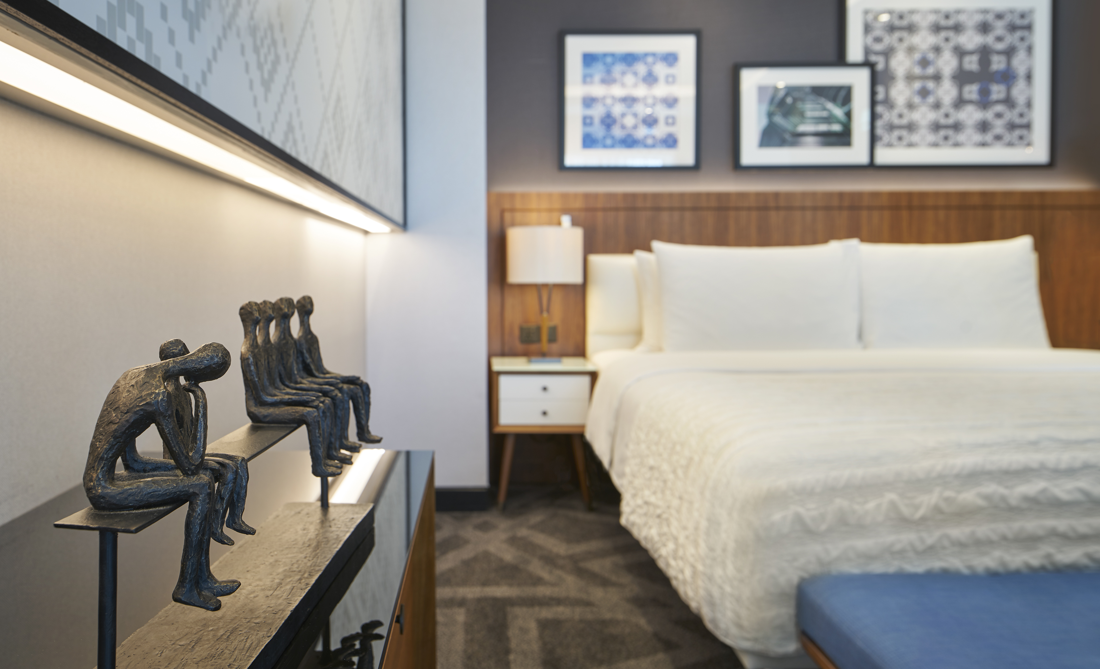 一卧室總統套房，一張特大床，漩渦池