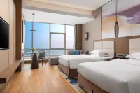 كراون بلازا بايهاي سيلفر بيتش ا باي آيتش جي