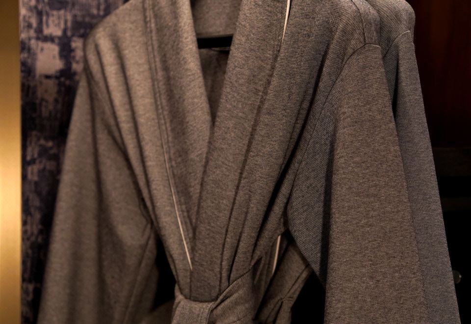 豪华双床房（私享Coffee机+Minibar）