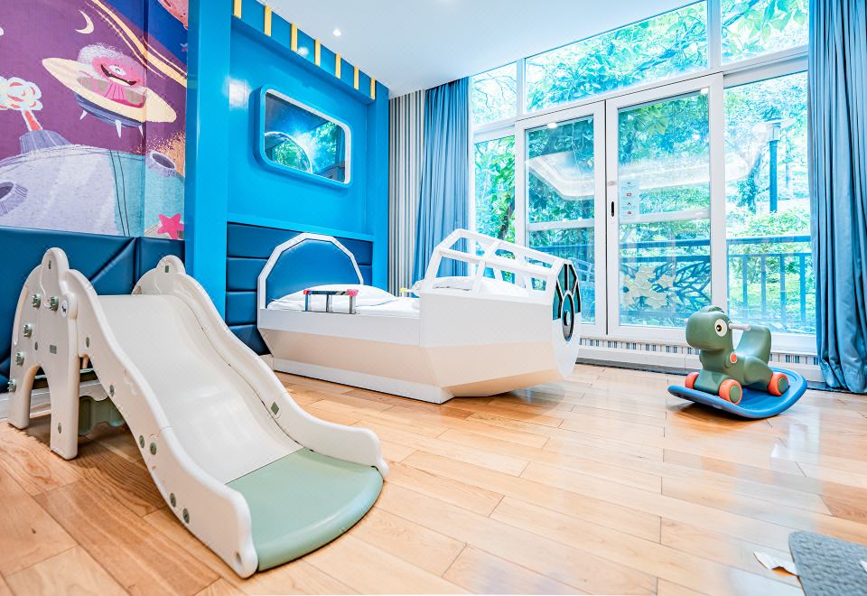 航天機器人主題房