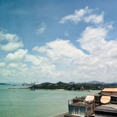半城煙火-經濟大床房 廈門大學摩卡海景公寓（世茂雙子塔店）優惠