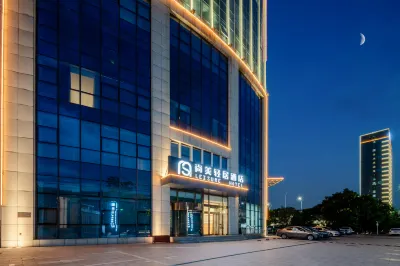 LEISURE HOTEL Hoteles en 