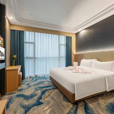 豪華大床房（零壓力床墊+智能客控+大浴缸+落地窗） 廈門探索飯店優惠