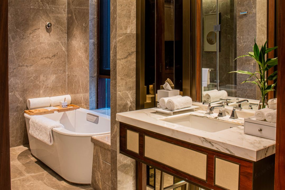 三卧别墅私汤套房