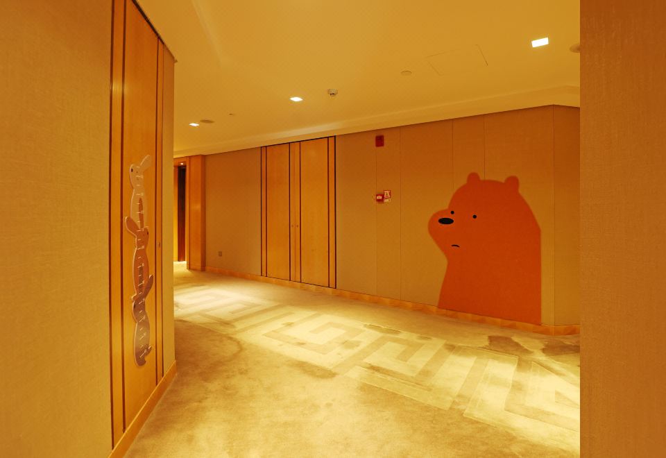 Pan Pacific BeijingFamily Friendly Deluxe Room (King Bed)