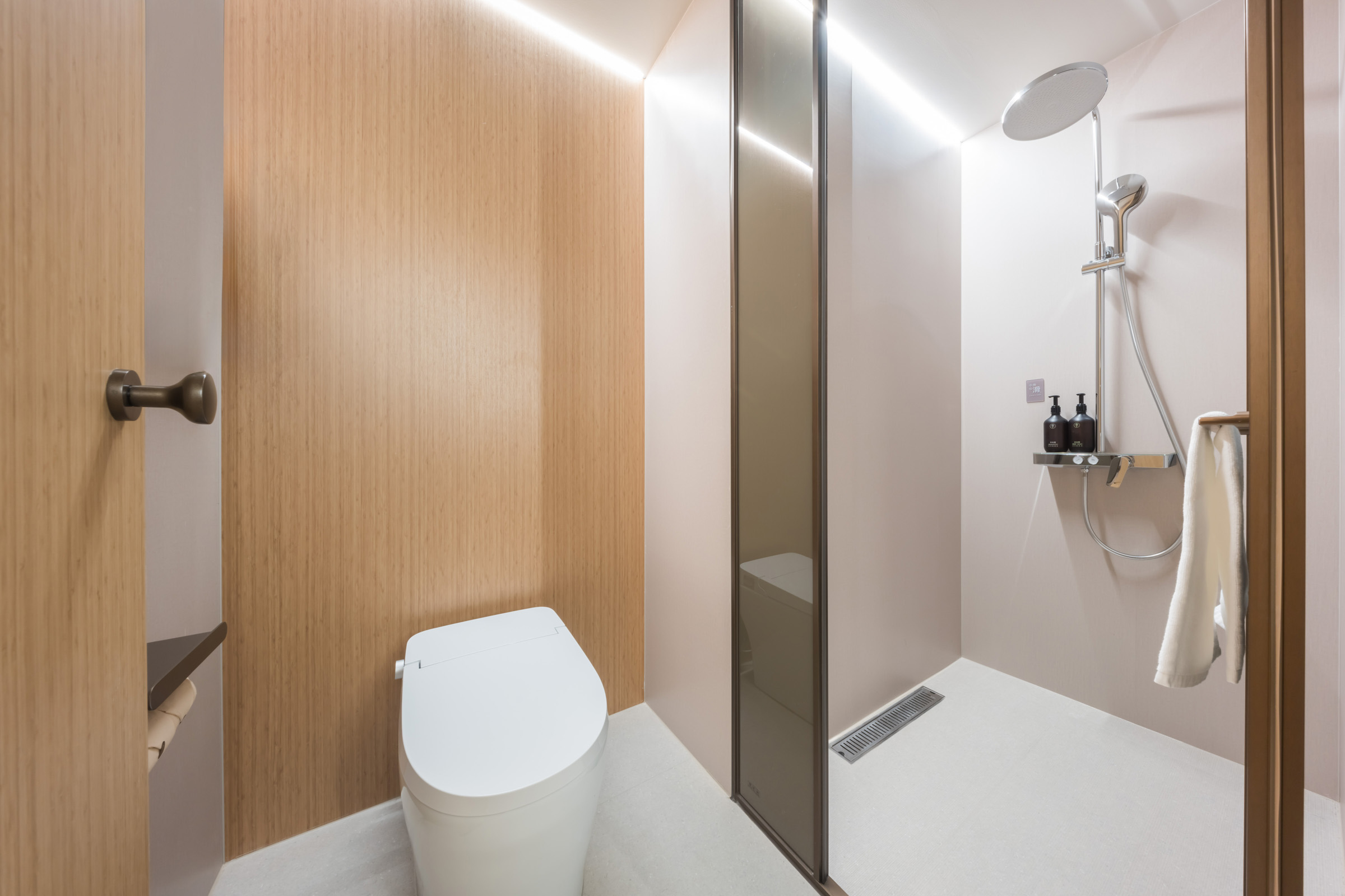 露台庭院双床房（65寸投屏电视+地暖+M3记忆枕）