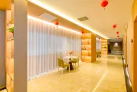Huayang Starry Hotel (Yichang Huaxiang CBD)