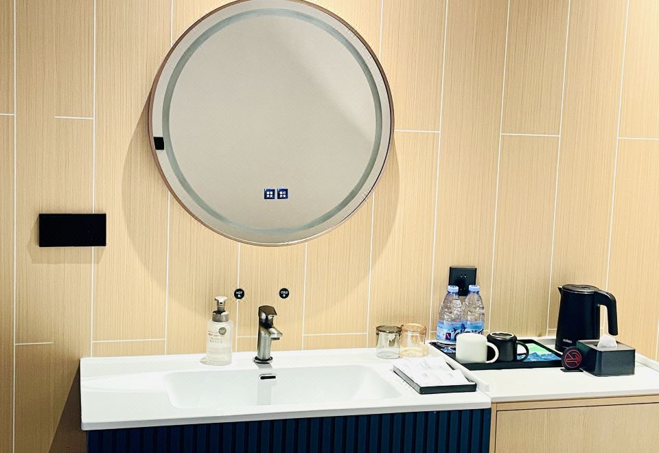 悦居影音大床房（百寸巨幕+影视VIP+手机投屏）