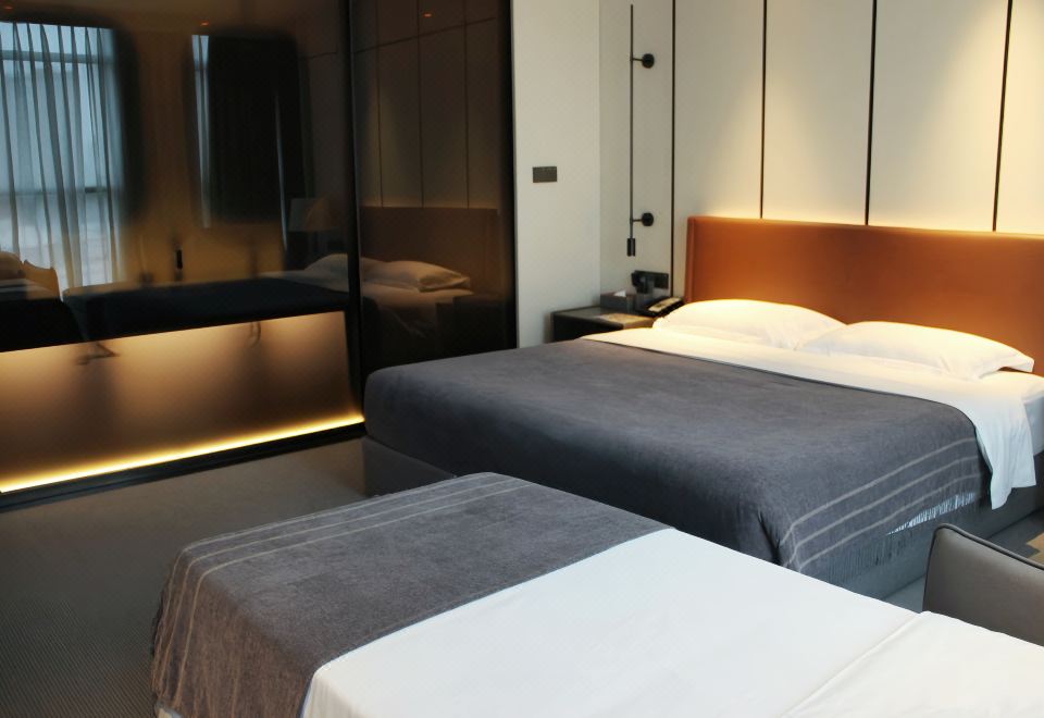 高級豪華三人間（浴缸+金可兒床墊+AccaKappa洗護）